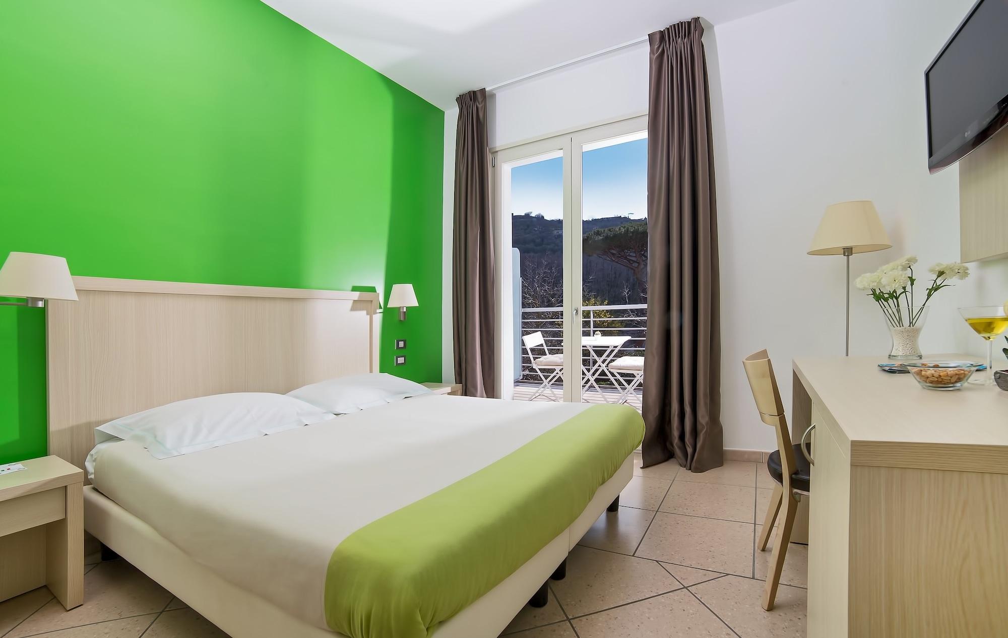 Bed and Breakfast De Maria House SantʼAgata sui Due Golfi Exterior foto