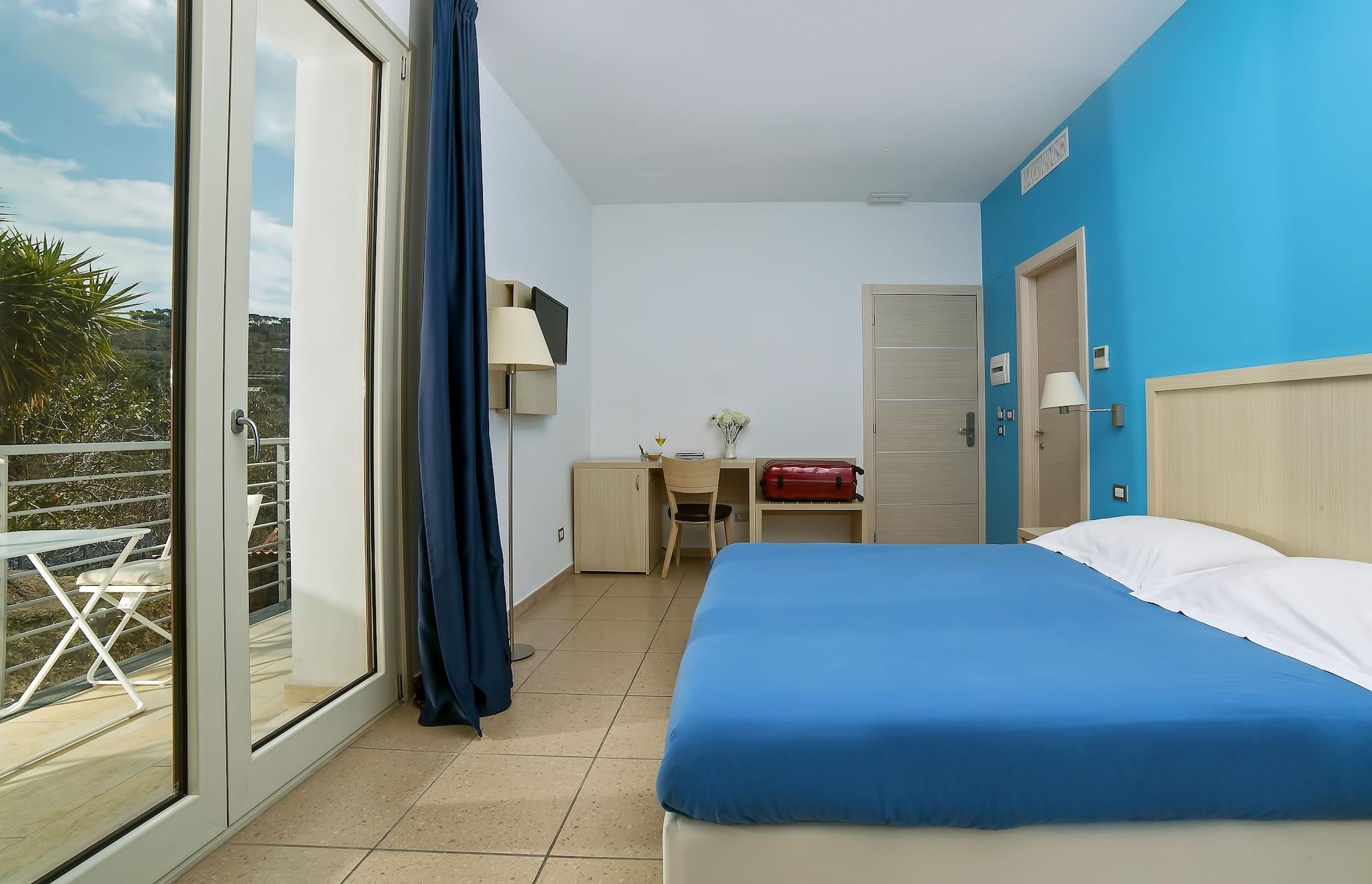 Bed and Breakfast De Maria House SantʼAgata sui Due Golfi Exterior foto