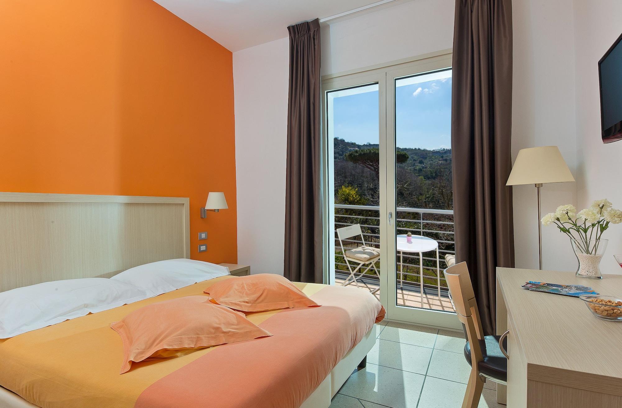 Bed and Breakfast De Maria House SantʼAgata sui Due Golfi Exterior foto