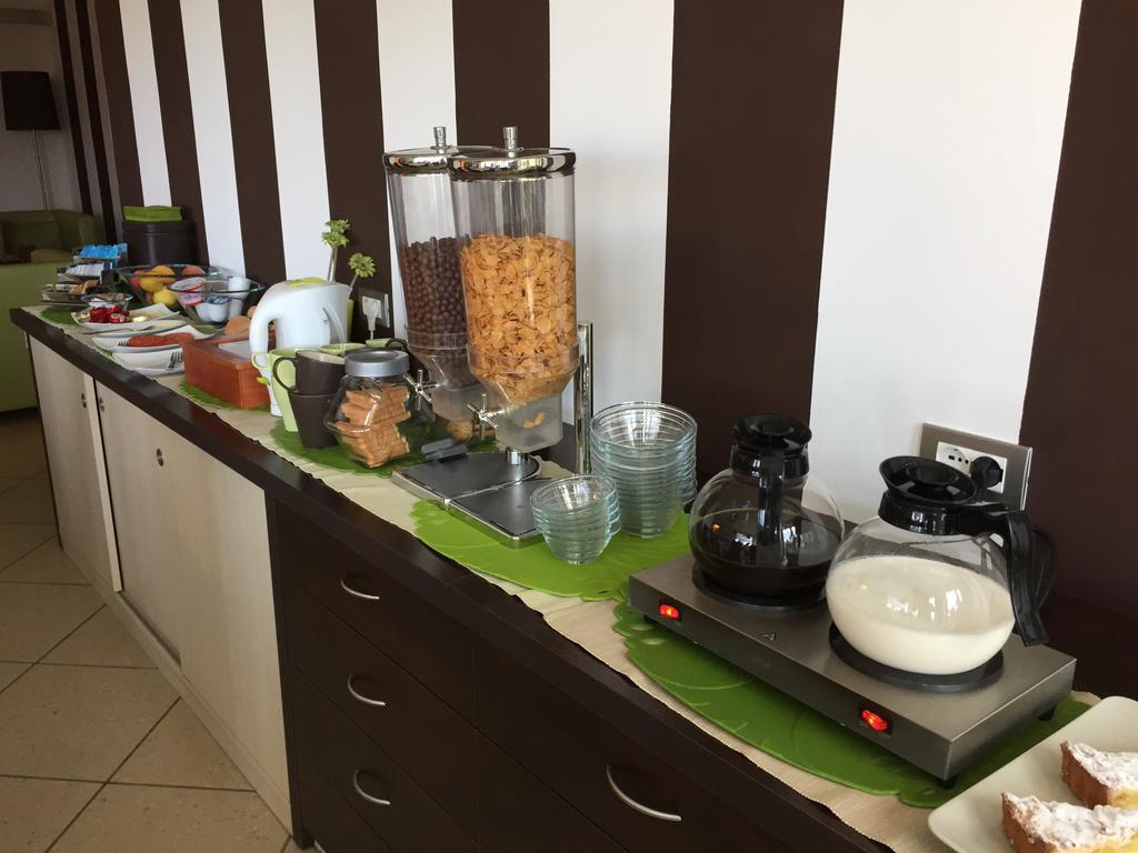 Bed and Breakfast De Maria House SantʼAgata sui Due Golfi Exterior foto