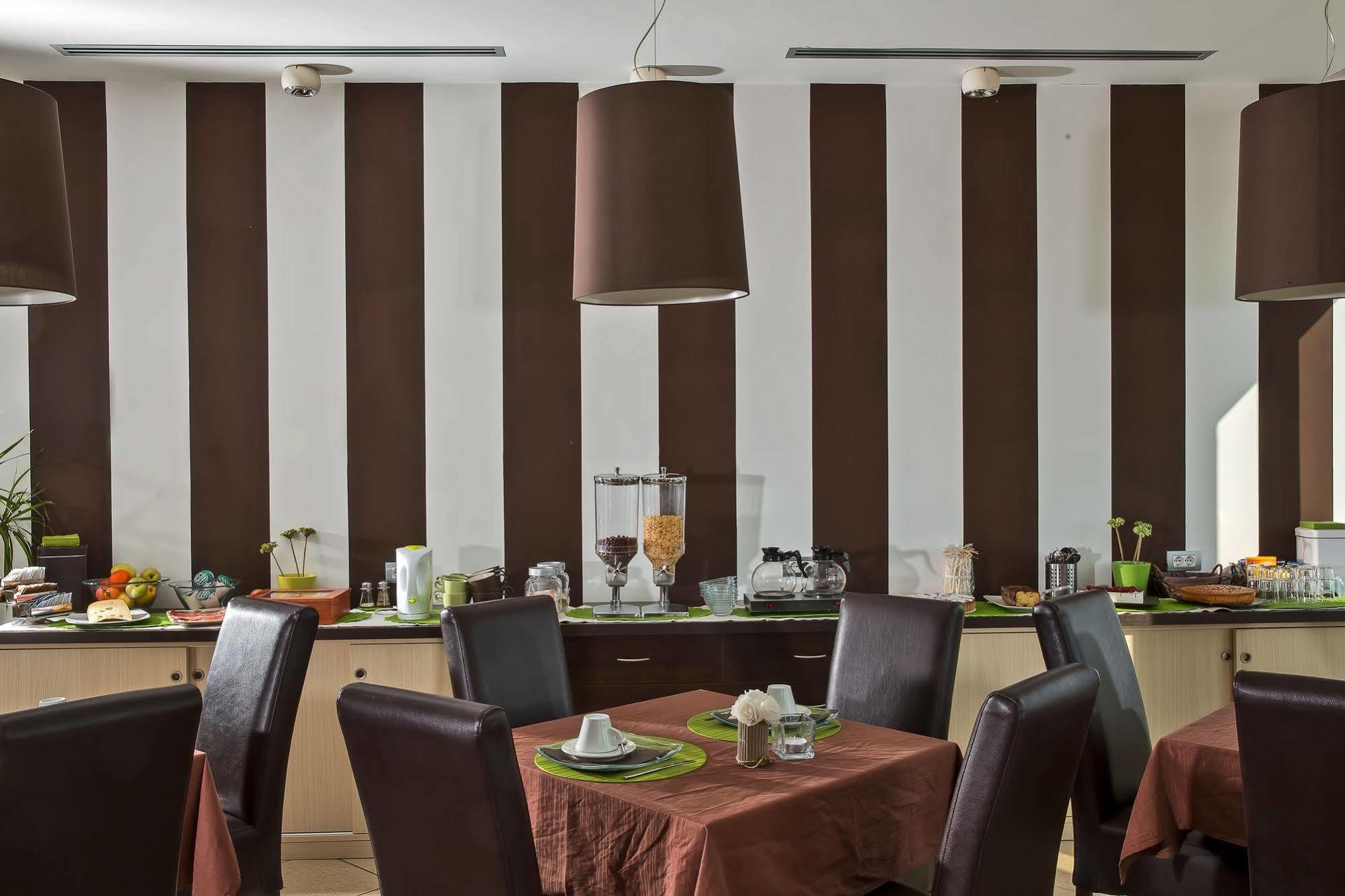 Bed and Breakfast De Maria House SantʼAgata sui Due Golfi Exterior foto