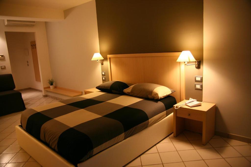Bed and Breakfast De Maria House SantʼAgata sui Due Golfi Habitación foto